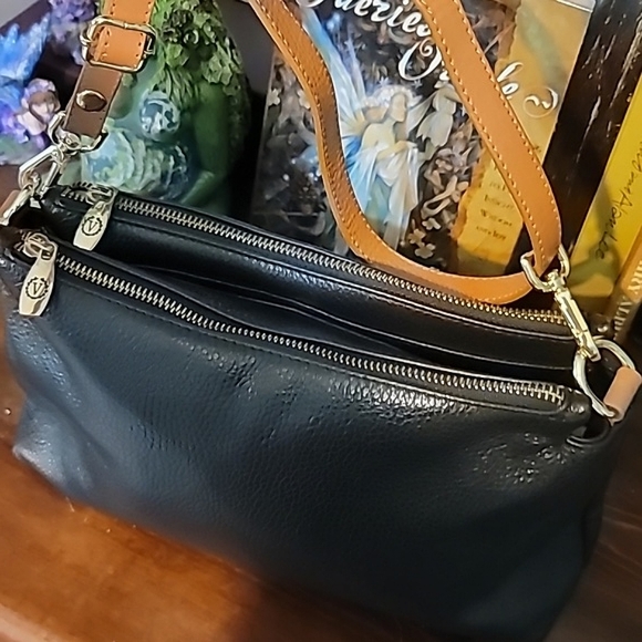 Valentina Black Pebbled Leather Convertible Bag | Crossbody Clutch Shoulder Hand - Picture 3 of 12